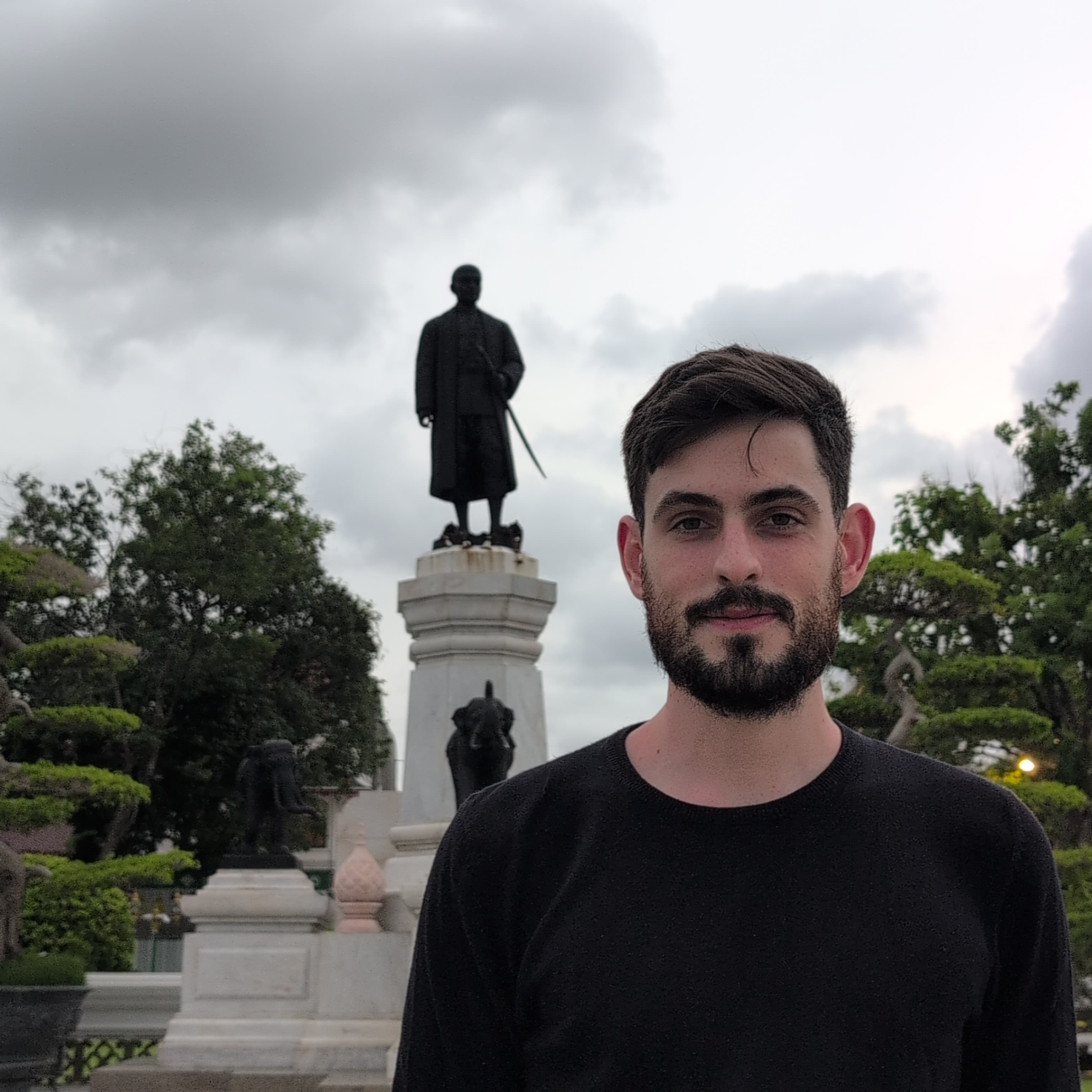 Pablo Vallejo, Deepfriend founder.